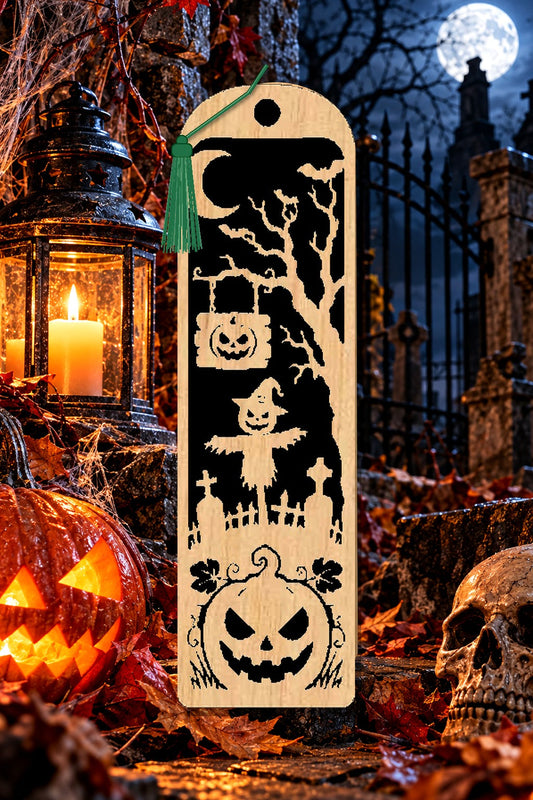 Segnalibro Halloween – Spaventapasseri e zucca sospesa, in legno con nappa verde
